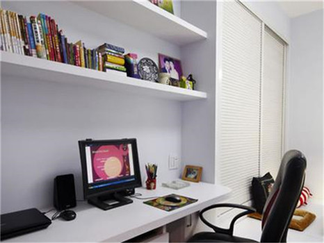 您家有小小的書房嗎？是怎么樣的呢？