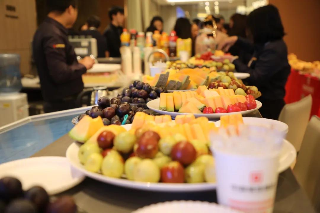 員工生日會(huì)丨金秋碩果，共度韶華，祝壽星們生日快樂！